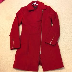 White House Black Market burgundy/red wine asymmetrical zip front coat size XXS